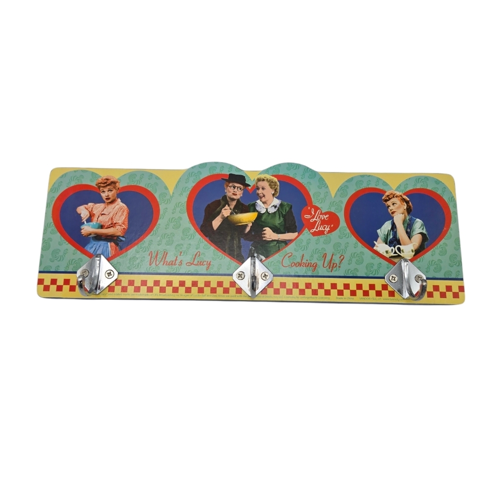 NWT VintageI  Love Lucy Cookin' Wall Plaque w/ Hooks Lucille Ball Apron Holder
